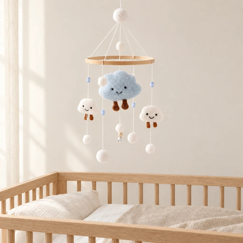 Mobile Bébé Nuage en bois