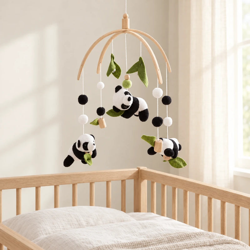 Mobile bébé Panda en bois
