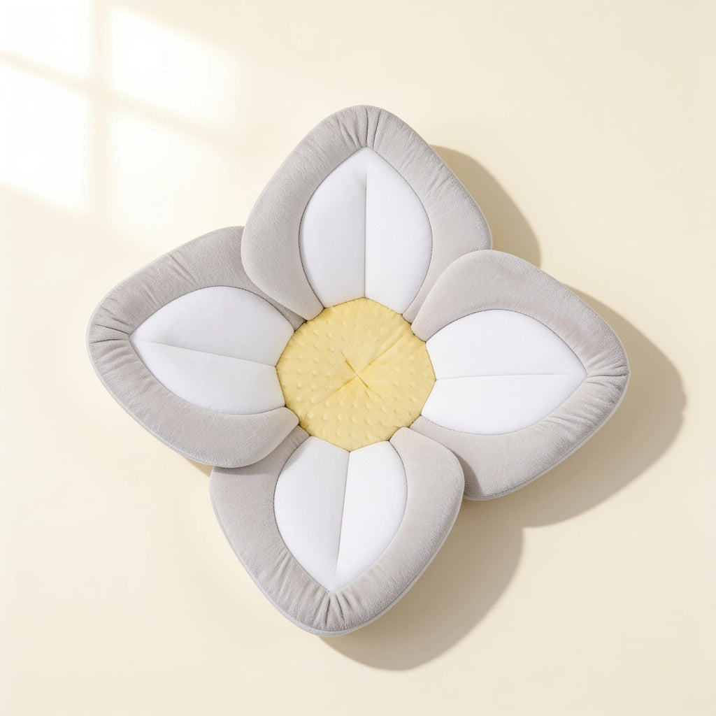 Coussin de baignoire bébé petit compagnon Doudou – coloris Fleur gris
