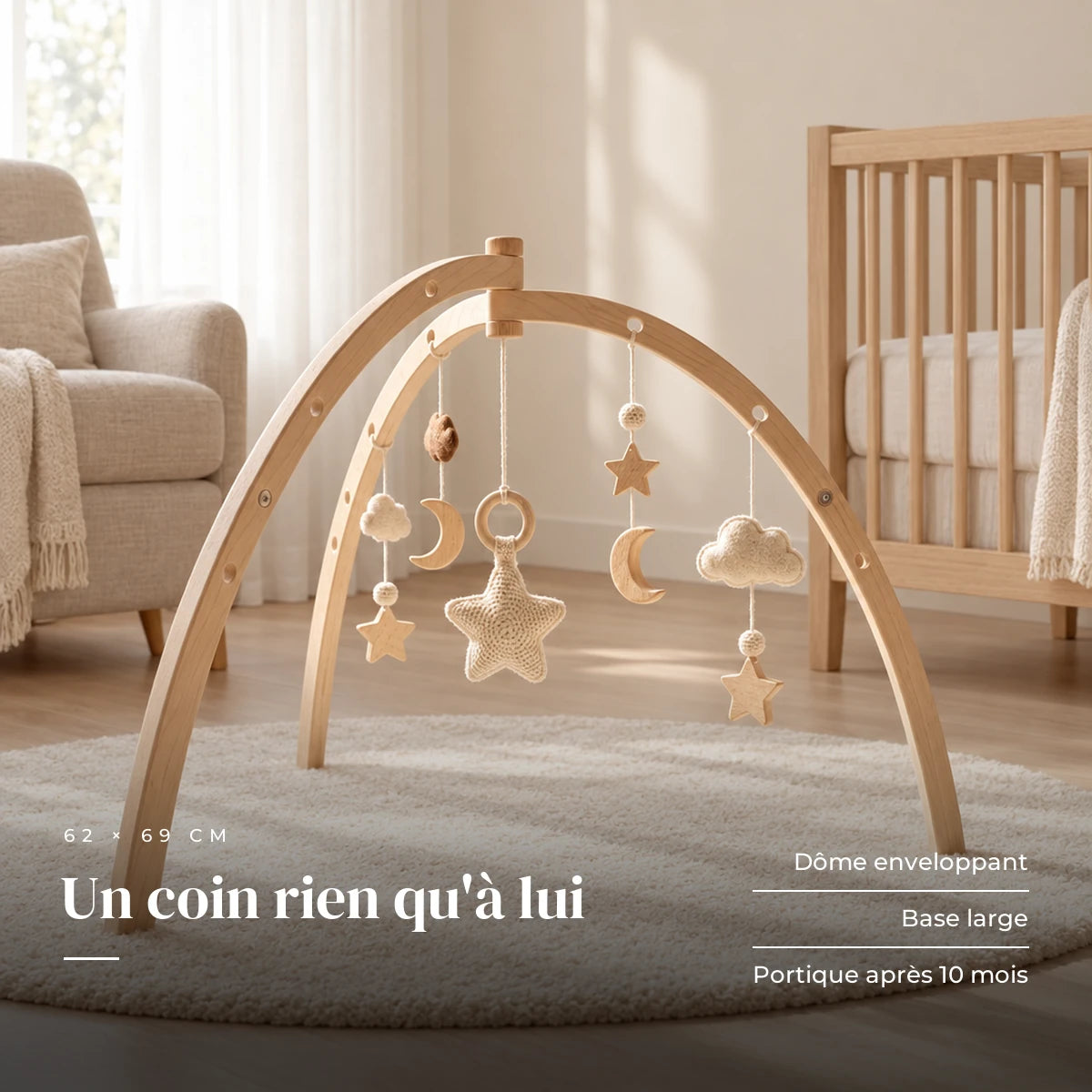Arche d'Éveil Dôme en Bois dans une chambre de bébé claire