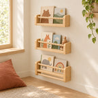 Lot de 3 bibliothèques enfant murales 40cm dans une chambre d’enfant claire