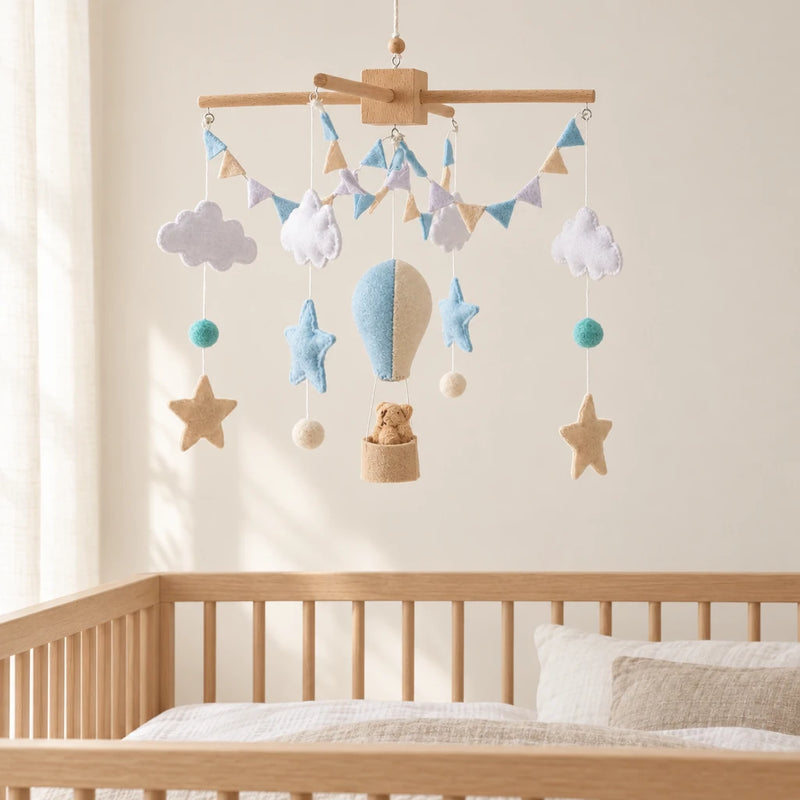Mobile Bébé Montgolfière bleue en bois