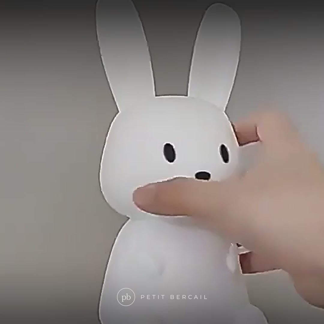 Veilleuse lapin en action : 7 couleurs et lumière chaude