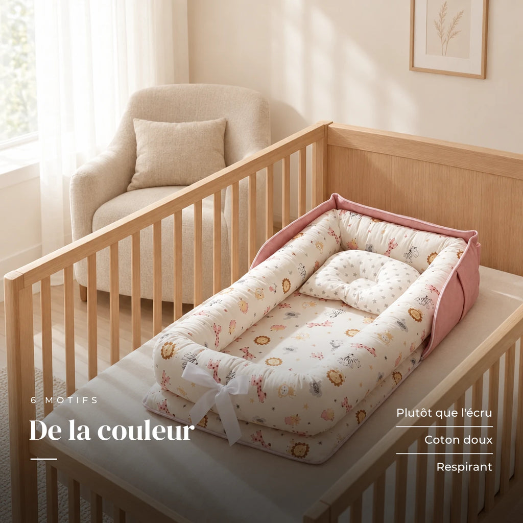 Réducteur De Lit - Douceur Animale dans une chambre de bébé lumineuse