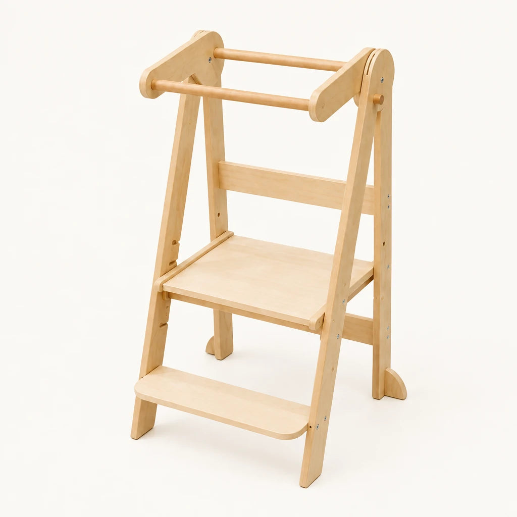 Tour montessori pliable sur fond clair
